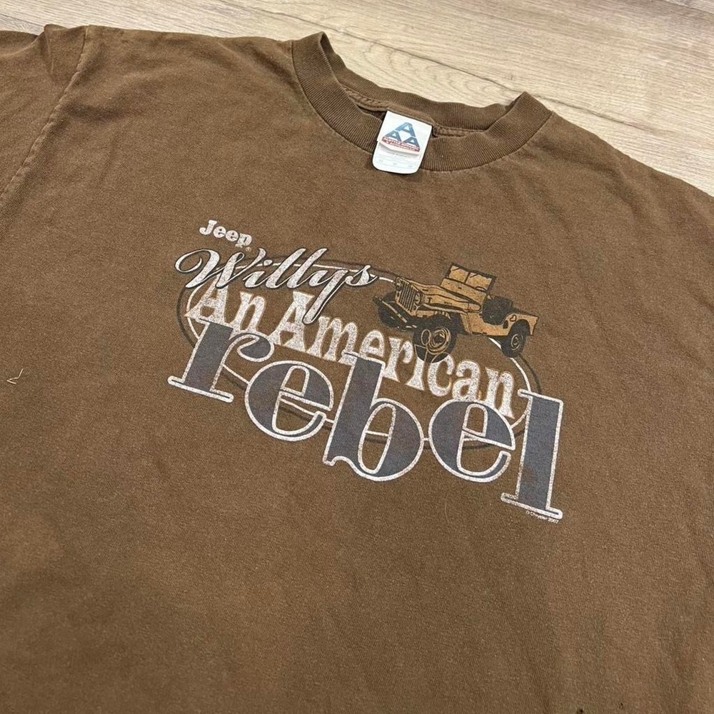 Jeep Willys T Shirt Mens Medium Brown An American Rebel Graphic Tee AAA